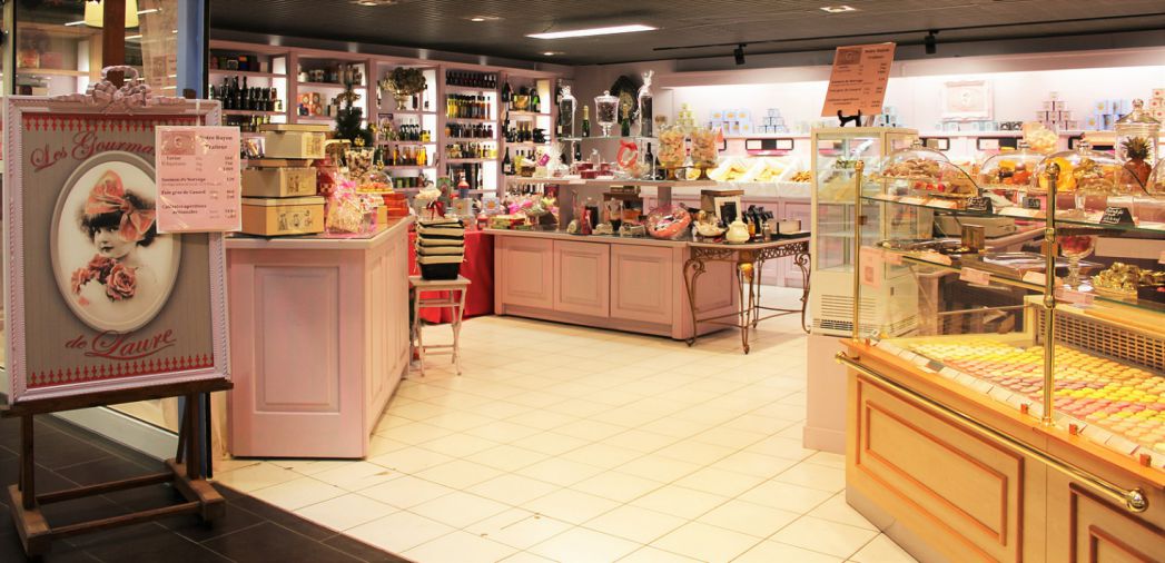 agencement du magasin " les gourmandises de laure "